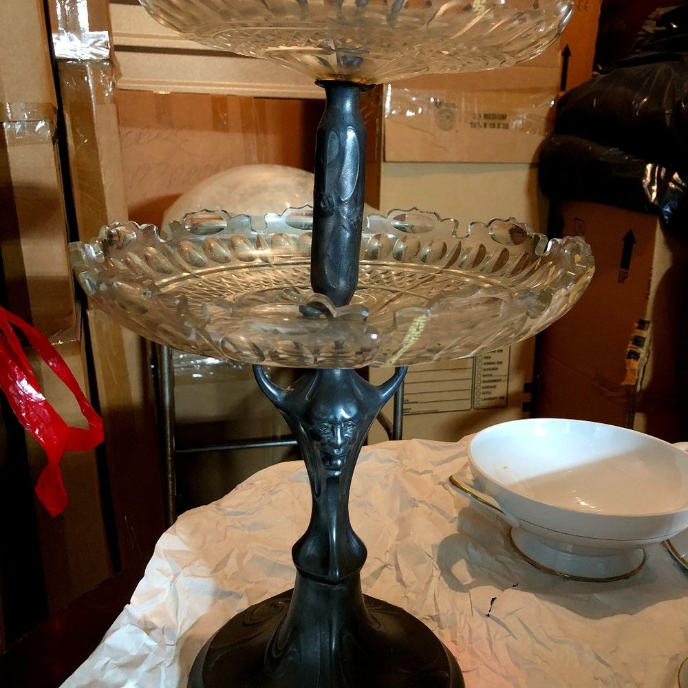 Dessert server